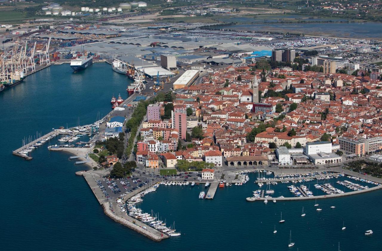 Sea Sun & Me Apartment Koper Luaran gambar